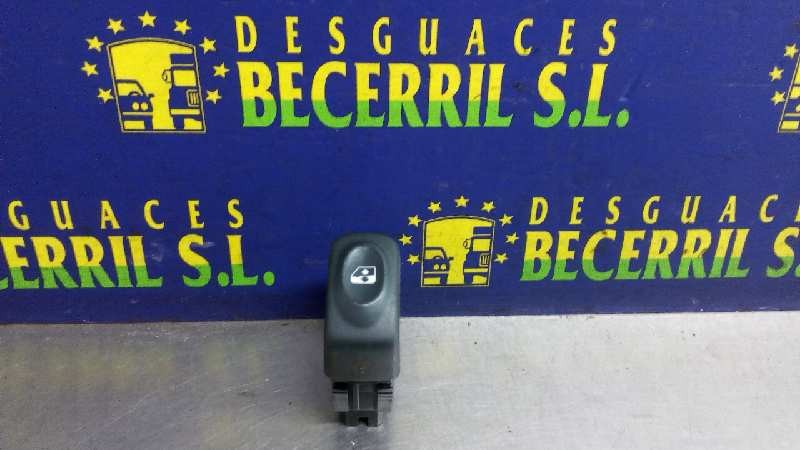 MANDO ELEVALUNAS DELANTERO IZQUIERDO RENAULT MEGANE I BERLINA HATCHBACK (BA0) 7700838099 7700838099