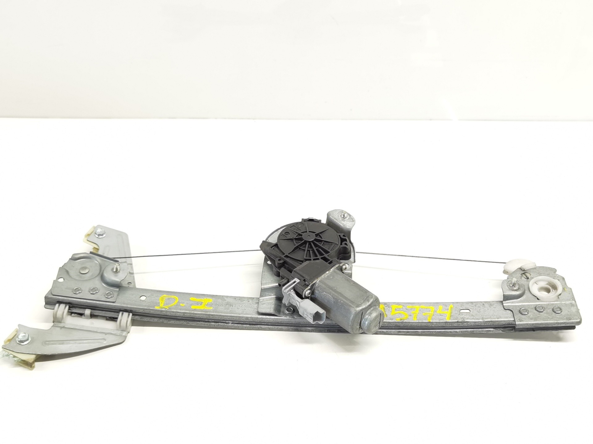 ELEVALUNAS DELANTERO IZQUIERDO PEUGEOT 107 400843B 400843B