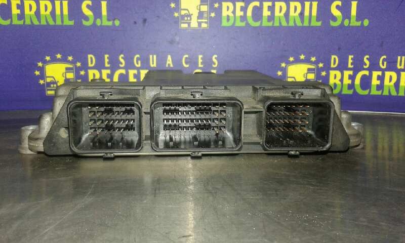 CENTRALITA MOTOR UCE RENAULT SCENIC II 8200310863 / 0281011390 82003108630281011390 - Vista 3