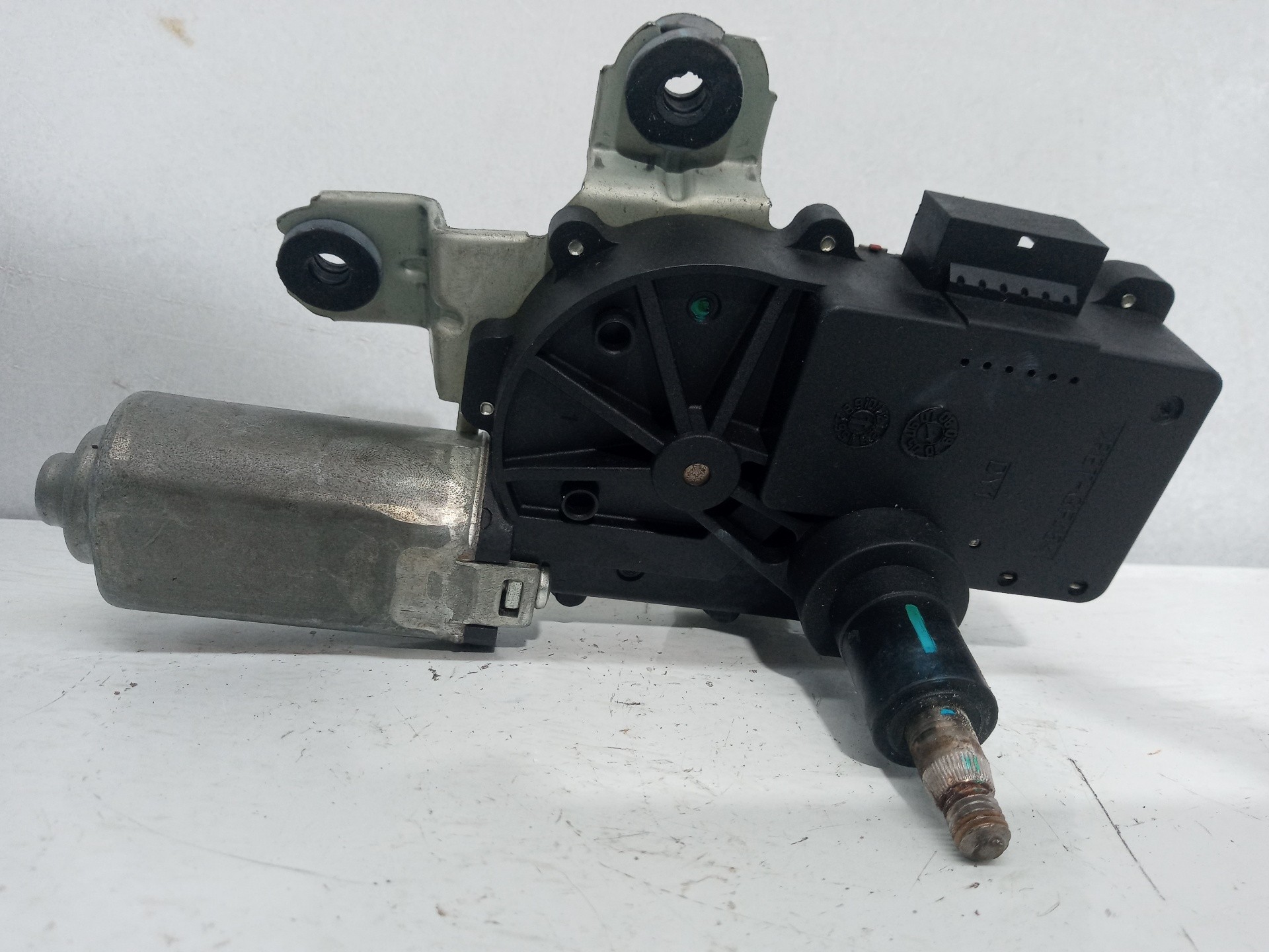 MOTOR LIMPIA TRASERO CHEVROLET CAPTIVA 96627058 96627058 - Vista 2