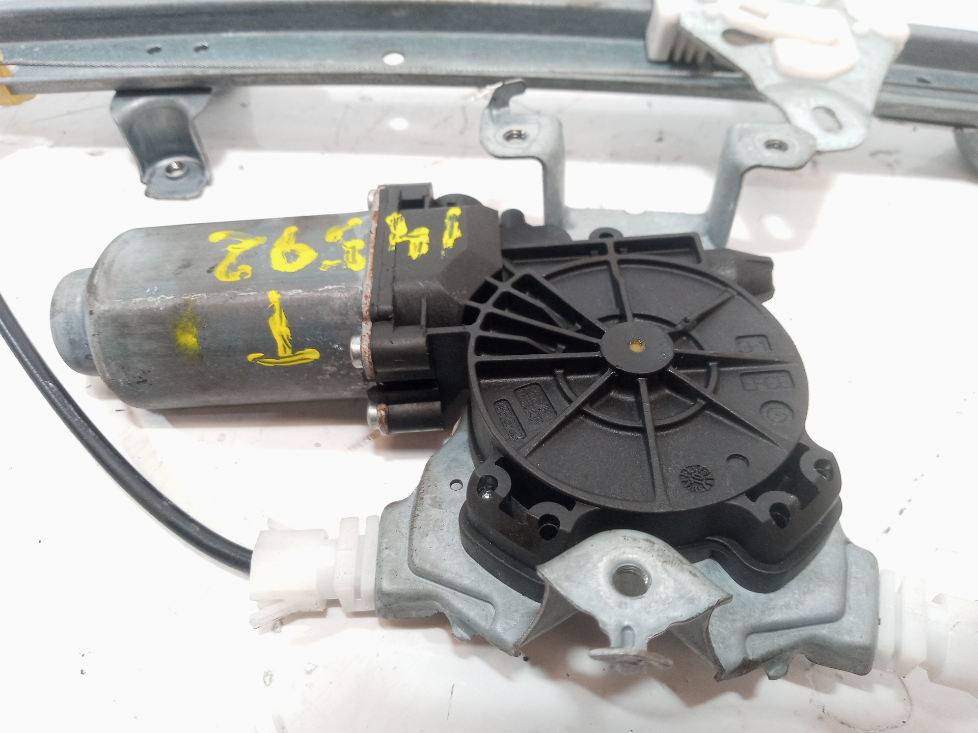 ELEVALUNAS TRASERO IZQUIERDO NISSAN QASHQAI (J10) 402191A 402191A - Vista 2